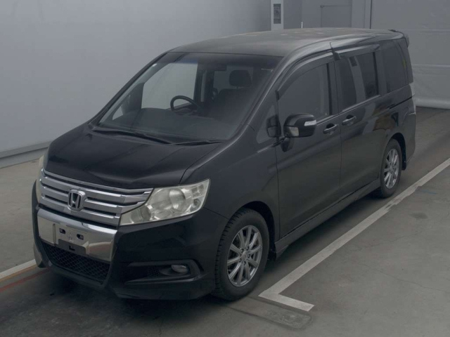 HONDA STEP WAGON 2010