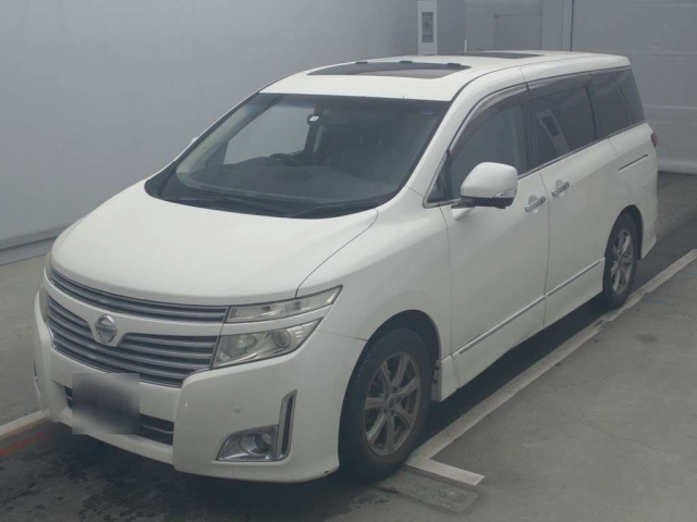 NISSAN ELGRAND 2010