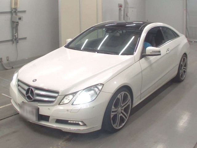 MERCEDES BENZ E CLASS 2010