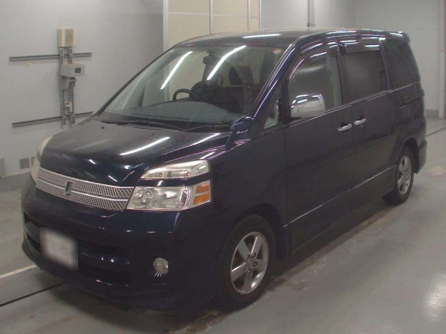 TOYOTA VOXY 2006