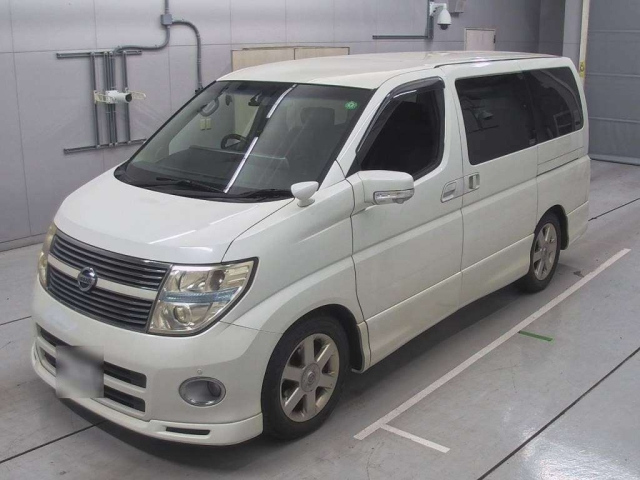 NISSAN ELGRAND 2009
