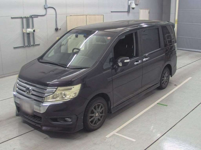 HONDA STEP WAGON 2012