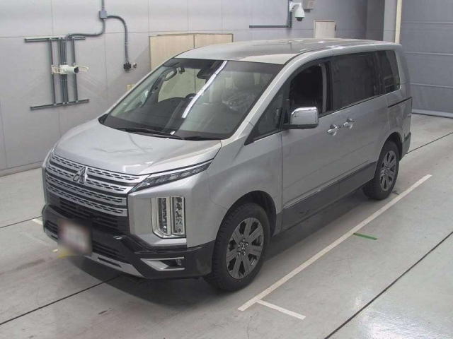 MITSUBISHI DELICA D5 2021
