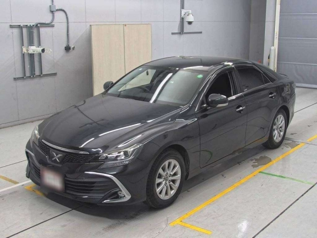 TOYOTA MARK X 2016