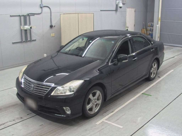 TOYOTA CROWN 2010