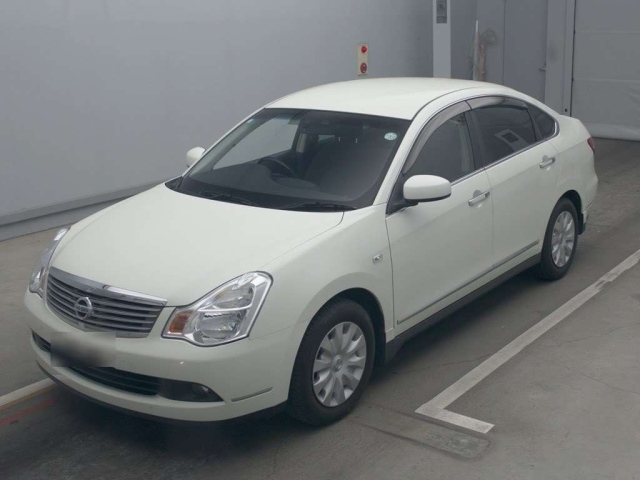 NISSAN SYLPHY 2010
