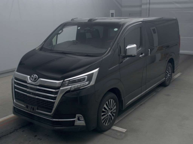 TOYOTA GRANACE 2020