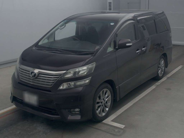 TOYOTA VELLFIRE 2010