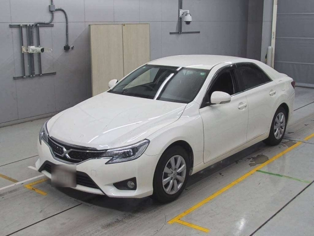 TOYOTA MARK X 2016