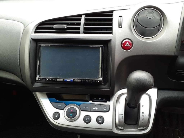 HONDA STREAM 2014