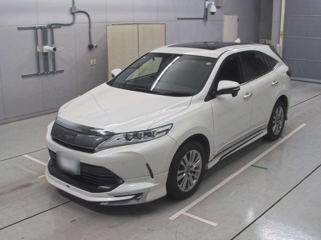 TOYOTA HARRIER