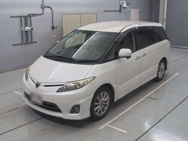 TOYOTA ESTIMA 2010