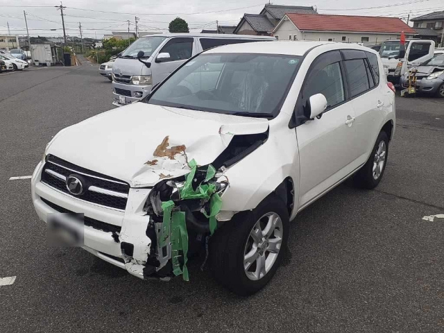 TOYOTA RAV4 2011