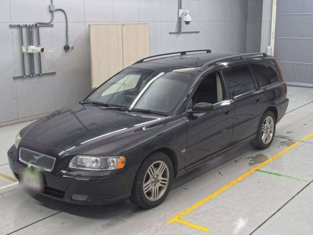 VOLVO V70