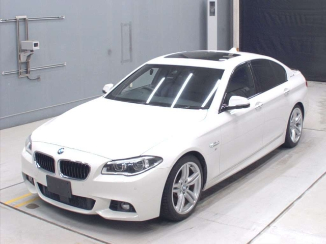 BMW 5 SERIES 2015