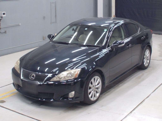 LEXUS IS 2010