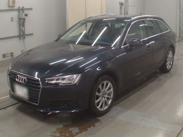 AUDI A4 2016