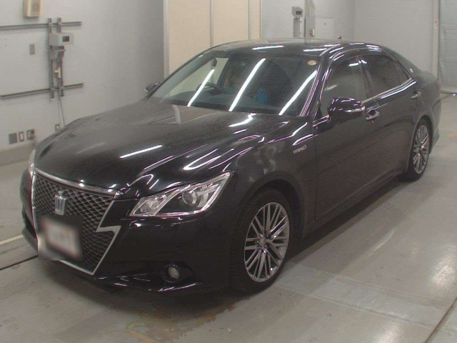TOYOTA CROWN 2013