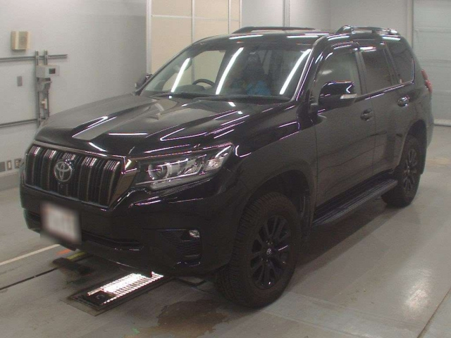 TOYOTA LAND CRUISER PRADO 2021