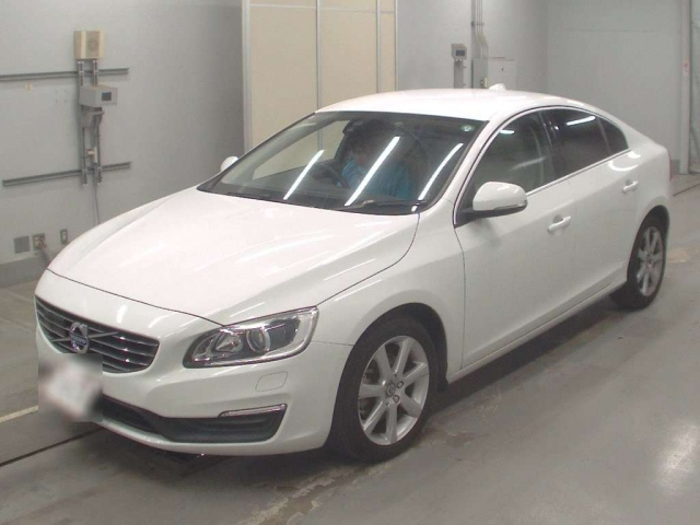 VOLVO S60 2016