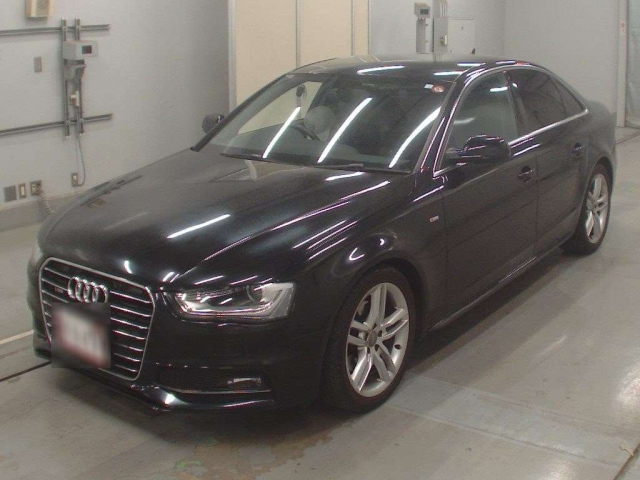AUDI A4 2014