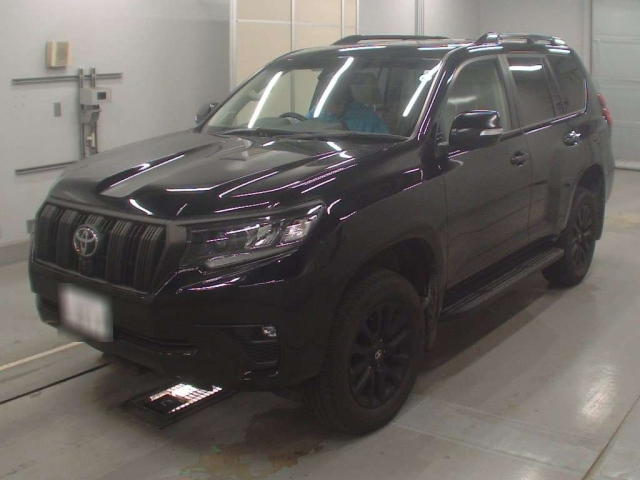 TOYOTA LAND CRUISER PRADO 2023