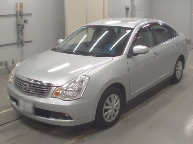 NISSAN SYLPHY 2010