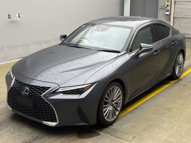 LEXUS IS 2020