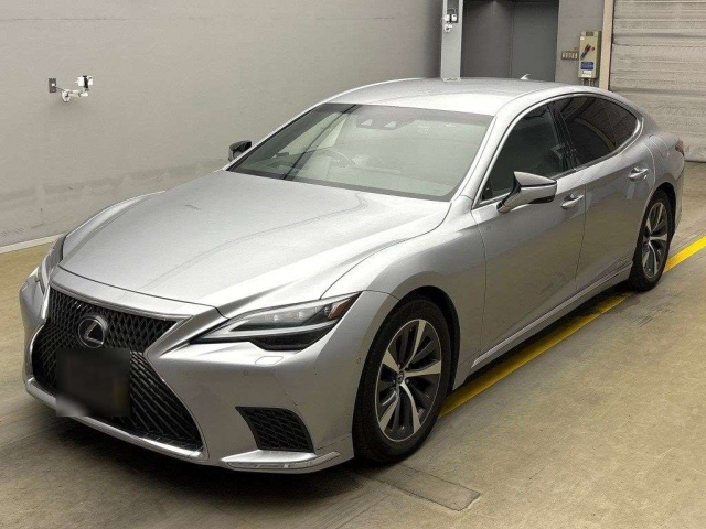LEXUS LS 2022