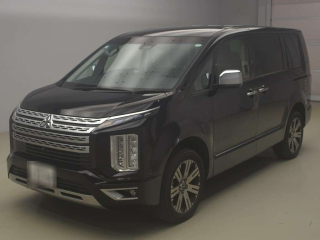 MITSUBISHI DELICA D5