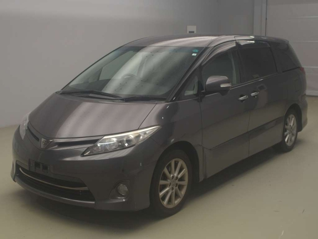 TOYOTA ESTIMA 2010