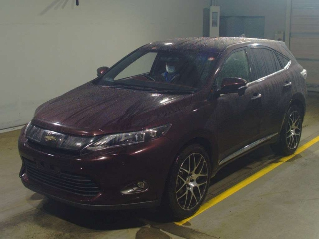 TOYOTA HARRIER 2014