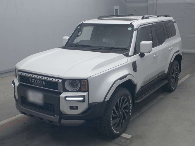 TOYOTA LAND CRUISER