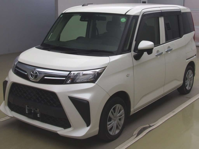TOYOTA ROOMY 2020