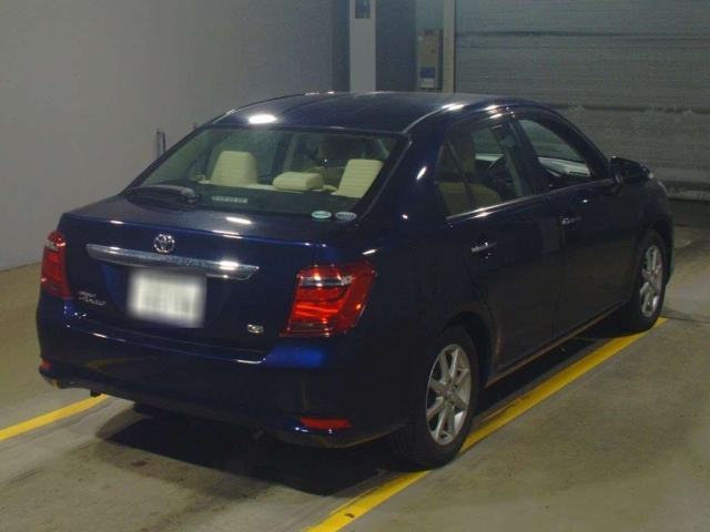 TOYOTA COROLLA AXIO 2015