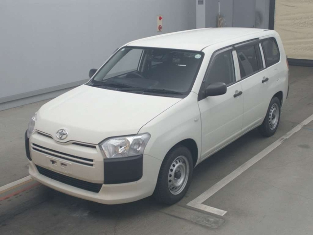 TOYOTA PROBOX 2020