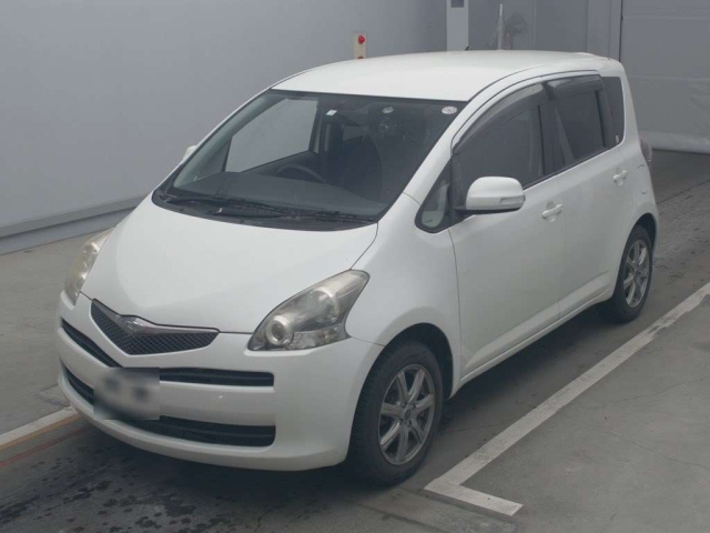 TOYOTA RACTIS 2010