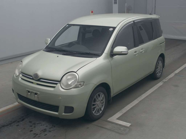 TOYOTA SIENTA 2008