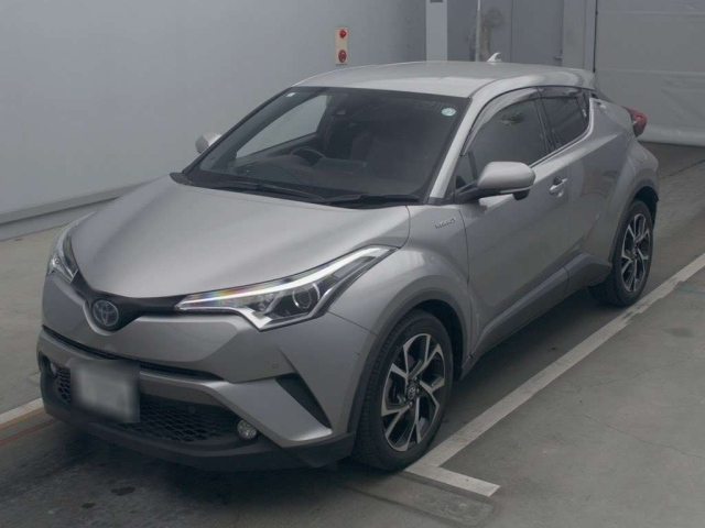 TOYOTA C-HR 2017