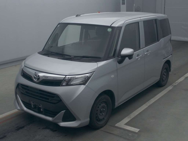 TOYOTA TANK 2018