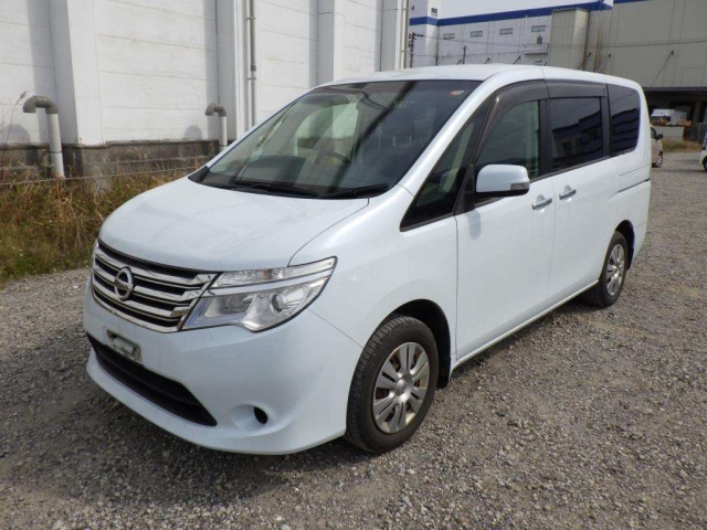NISSAN SERENA 2015