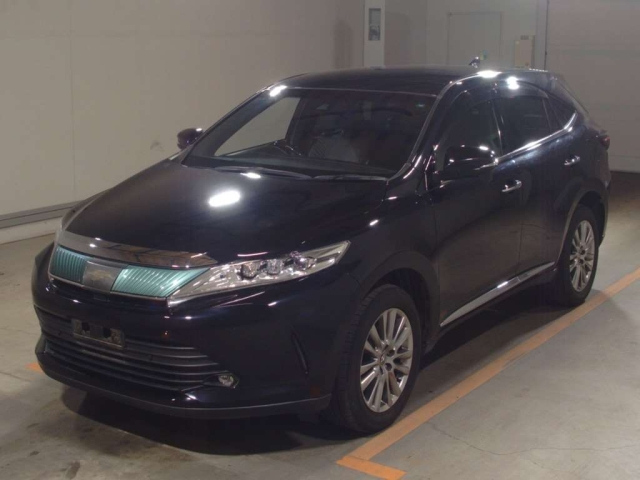 TOYOTA HARRIER 2017