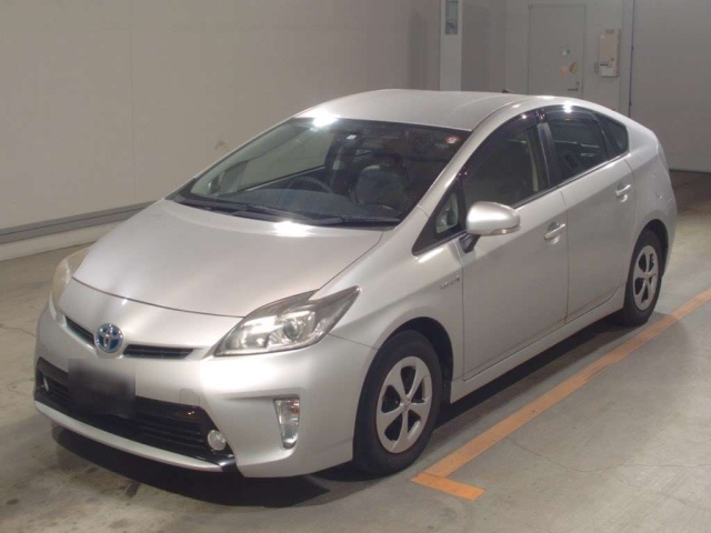 TOYOTA PRIUS 2012