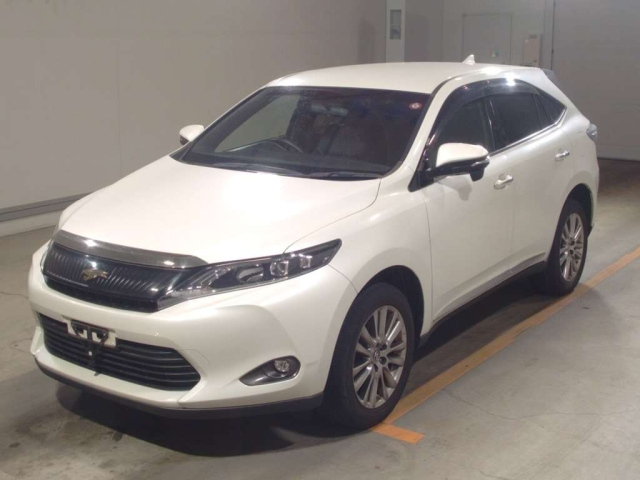 TOYOTA HARRIER