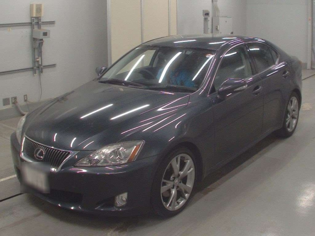 LEXUS IS 2010