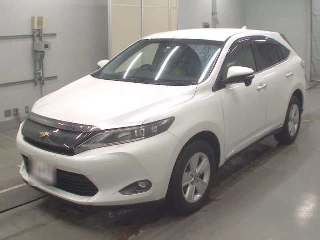 TOYOTA HARRIER 2014