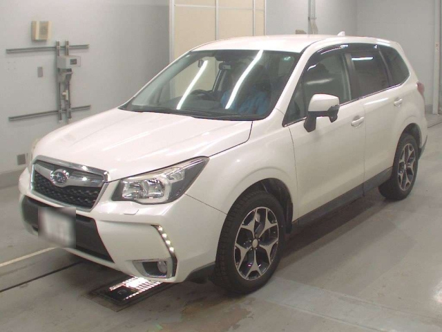 SUBARU FORESTER 2015