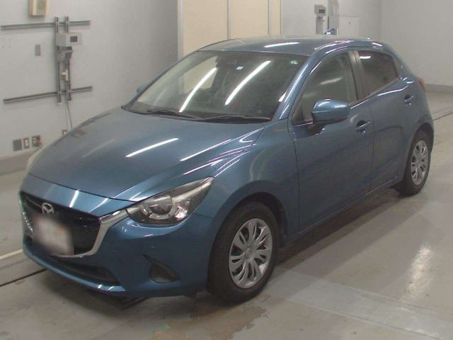 MAZDA DEMIO 2018
