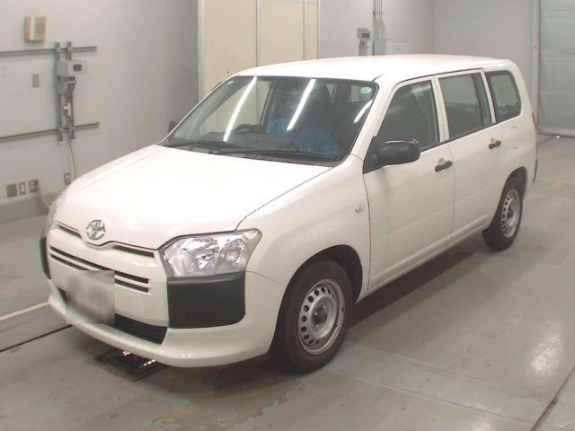 TOYOTA PROBOX 2020