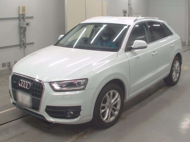 AUDI Q3 2014